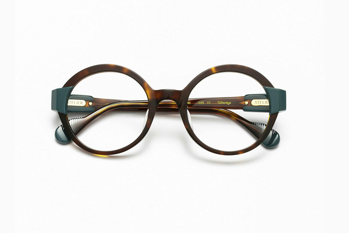 WOODYS ATELIER KISS 02
