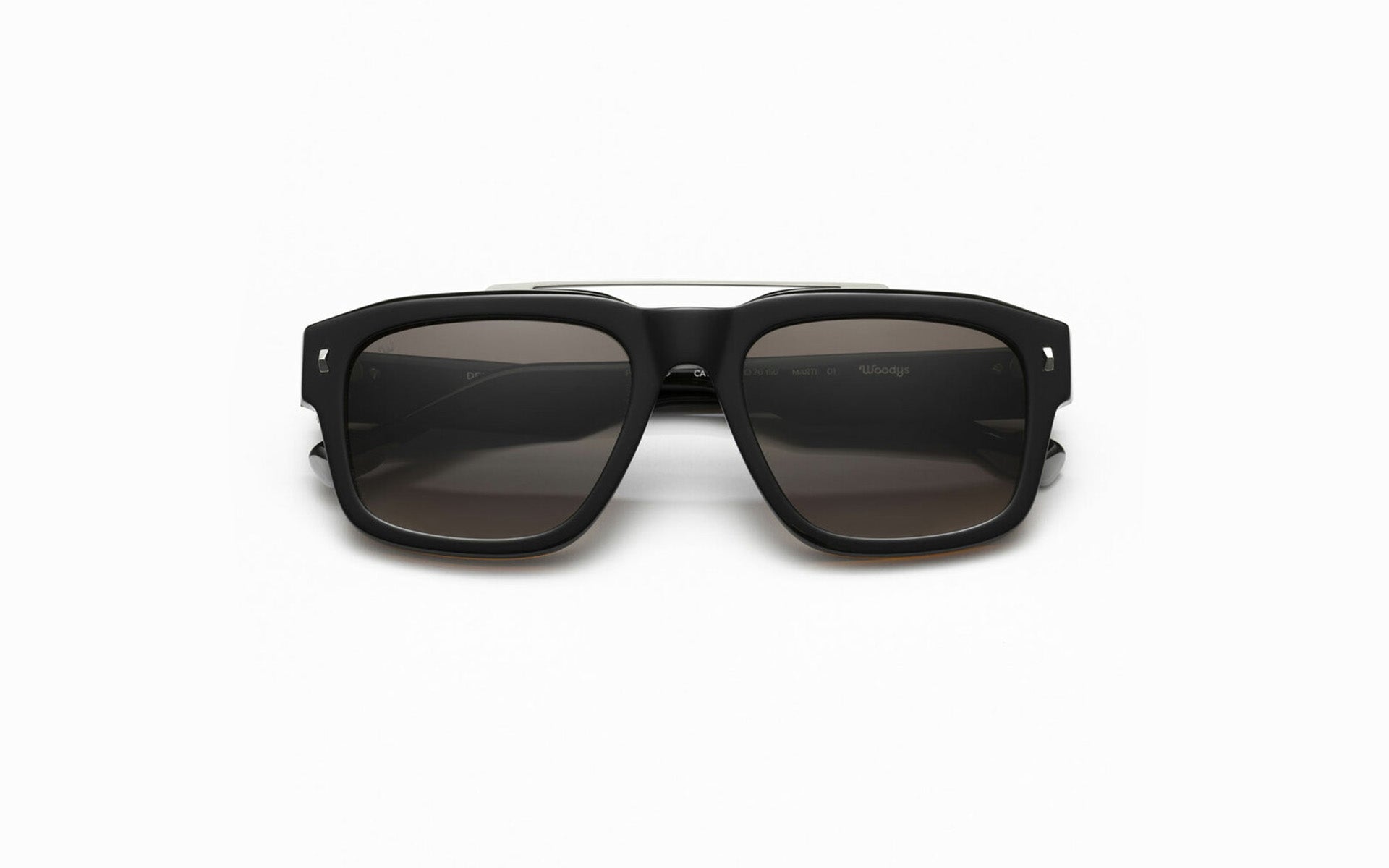 WOODYS MARTI 01