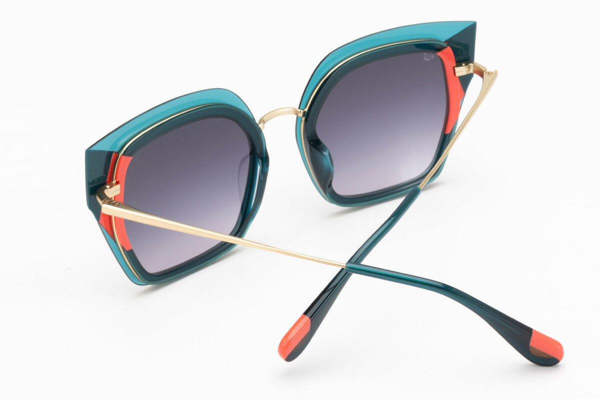 WOODYS MEGAN 04
