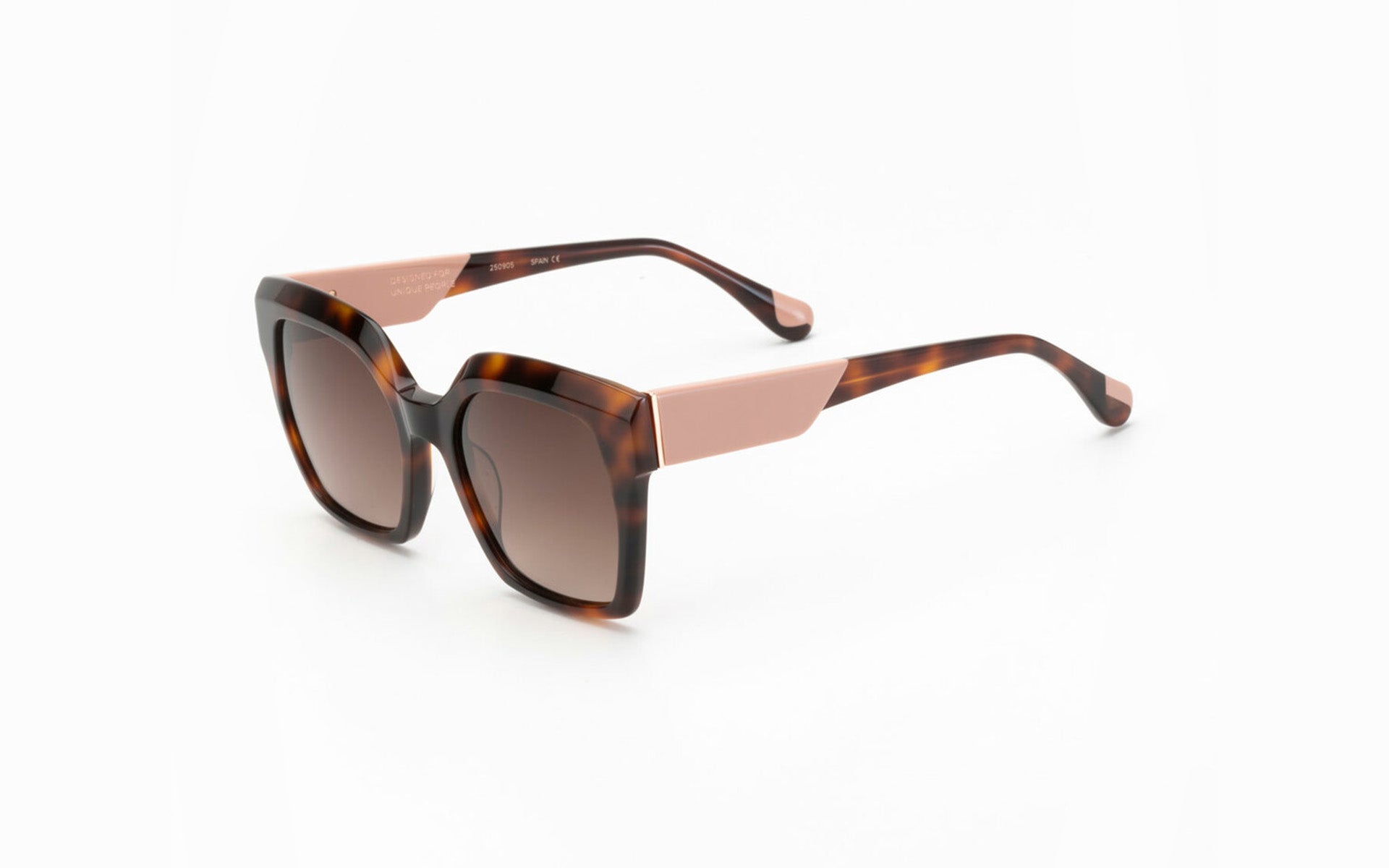 WOODYS ROMEE 01