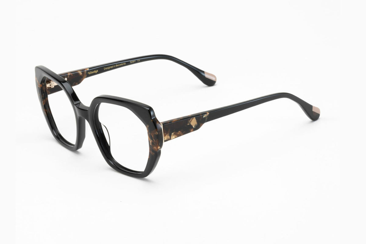 WOODYS SILIA 01